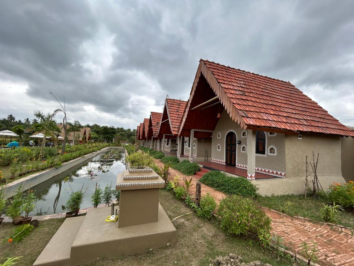 Arshinagar Shilpogram Hotel Calcutta Eksteriør billede