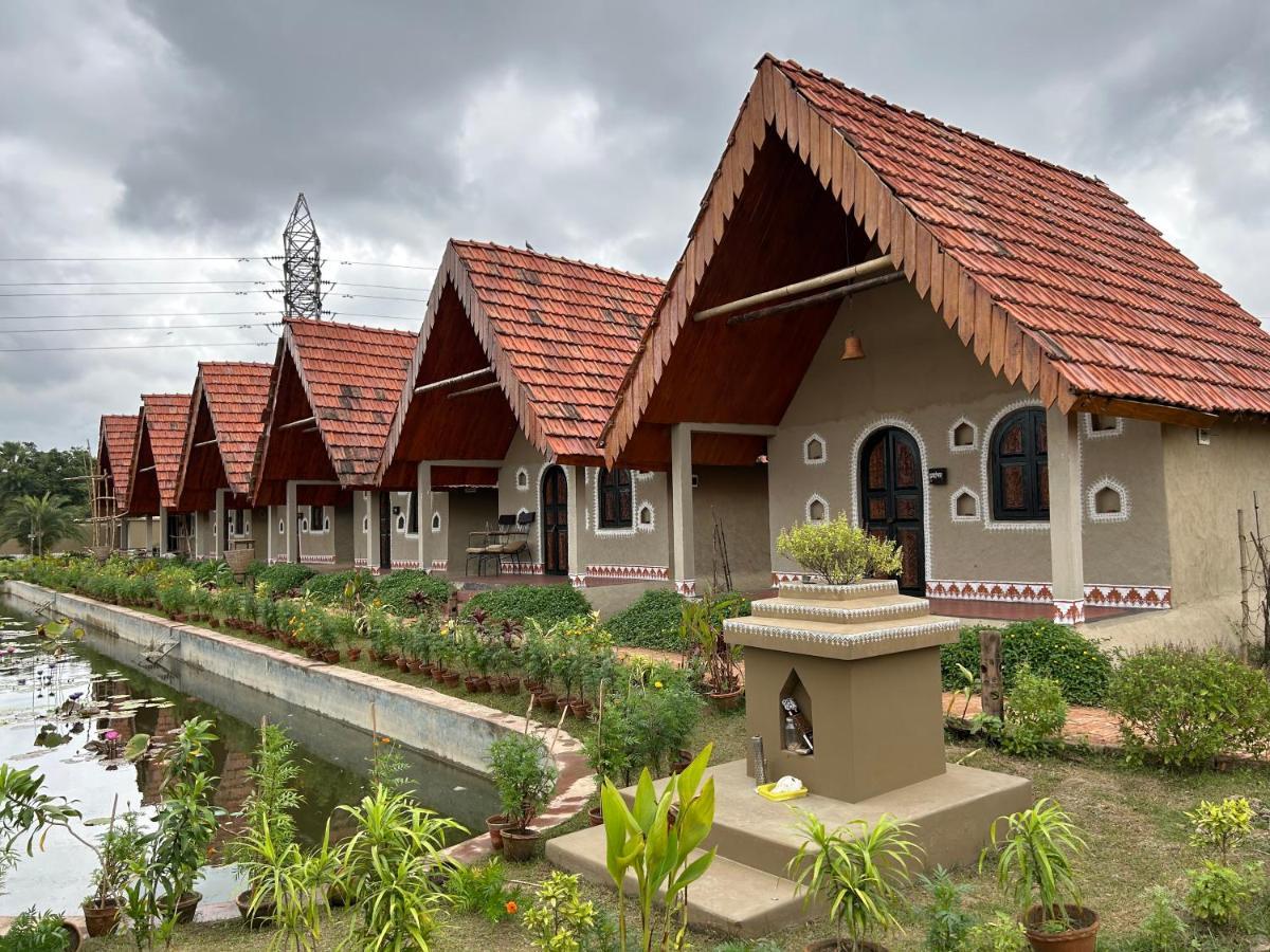 Arshinagar Shilpogram Hotel Calcutta Eksteriør billede